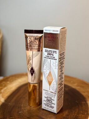 Charlotte Tilbury Beautiful Skin Foundation - 2 Neutral